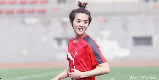 小鹿哪个明星,一场青春与偶像的奇妙旅程